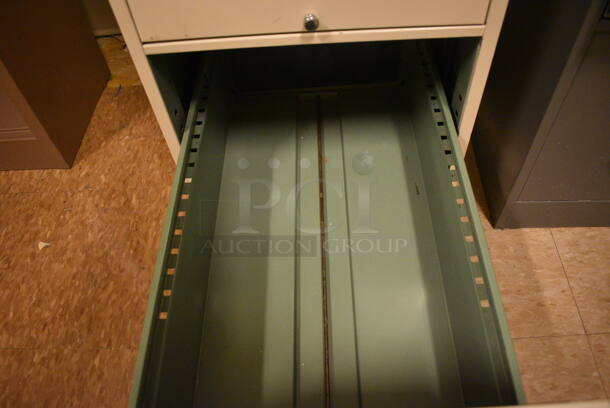 Tan Metal 4 Drawer Filing Cabinet. 15x25x52. (room 108a) - Image 5 of 5