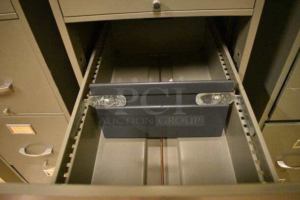 Gray Metal 4 Drawer Filing Cabinet. 15x24x52. (room 108a) - Image 5 of 7
