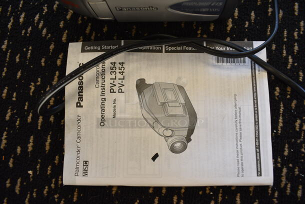 Panasonic Palmcorder. 5x7x4.5. (room 204) - Image 6 of 6