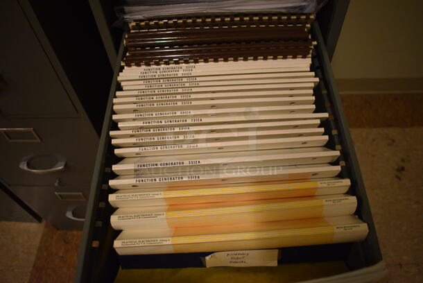 Gray Metal 4 Drawer Filing Cabinet. 15x24x52. (room 108a) - Image 5 of 7