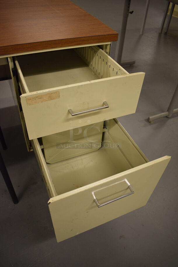 Tan Metal Desk w/ 5 Drawers and Wood Pattern Desk Top. Comes w/ Black Chair. 60x30x29, 19x17x32. (south basement 017) - Image 4 of 5