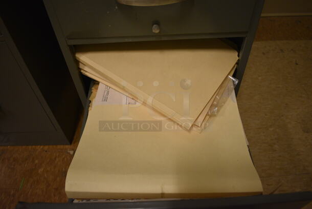Gray Metal 4 Drawer Filing Cabinet. 15x24x52. (room 108a) - Image 7 of 7