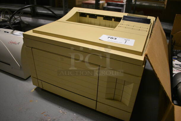 HP LaserJet 4 Plus Countertop Printer. 16x16x12. (south basement 012) - Image 4 of 4
