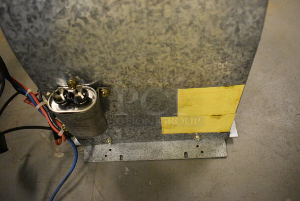 Metal Commercial Blower. 9.5x16x15.5. (north basement 004) - Image 4 of 6