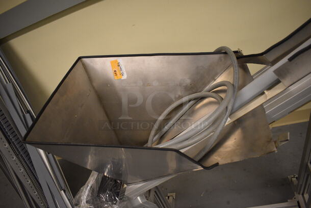 Metal Commercial Floor Style Conveyor Belt. 18x74x52. (south basement 017) - Image 4 of 8