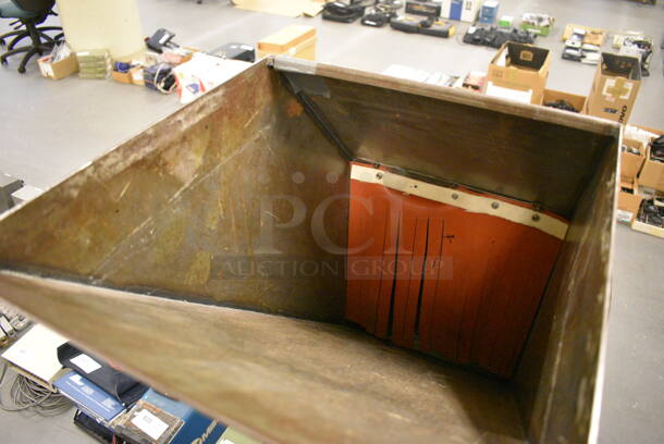 John Brown Plastics Machinery Cumberland Green Metal Floor Style Wood Chipper on Casters. 230 Volts, 3 Phase. BUYER MUST REMOVE: Give Yourself Ample Time To Remove This Item on Pick Up Day. 25x50x56. (south basement 019) - Image 7 of 10