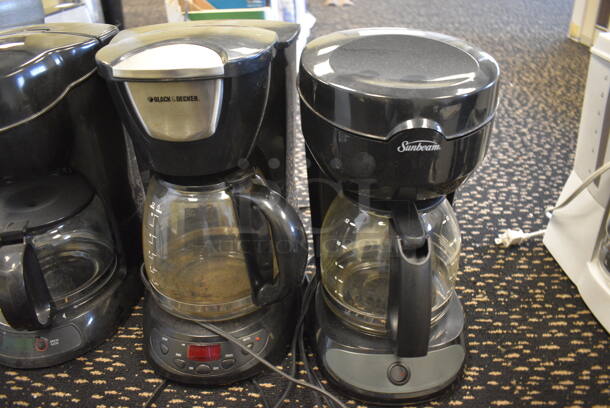 5 Various Coffee Machines w/ 4 Coffee Pots. Includes 6.5x9.5x13. 5 Times Your Bid! (room 204)  - Image 4 of 5