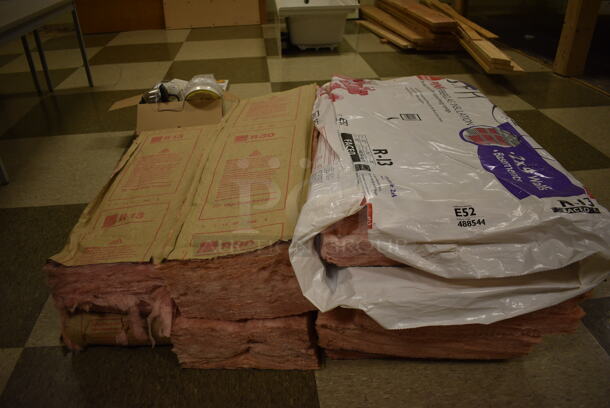 ALL ONE MONEY! Lot of R13 and R30 Insulation. (room 103) - Image 6 of 6