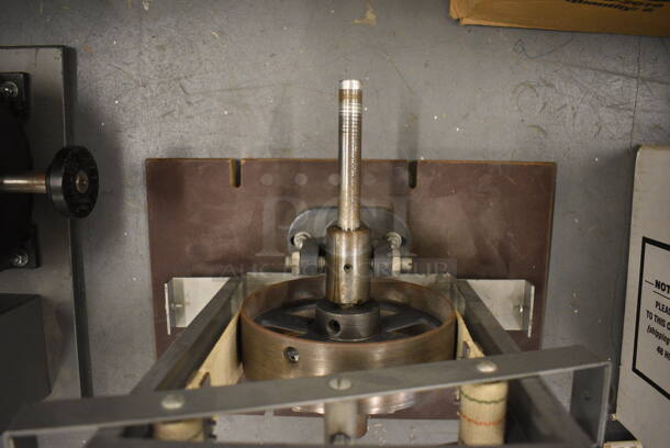 Metal Countertop Unit. 14x9.5x12. (south basement 019) - Image 4 of 4