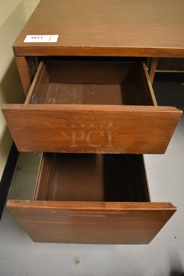 Wooden Desk w/ 4 Drawers. 72x36x30. (south basement 024) - Image 3 of 4