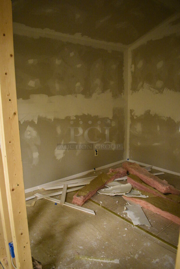 Wooden Small Demo House Frame w/ Insulation, Windows, Ruud Unit, Square D Switch. BUYER MUST REMOVE: Winning Bidder Will Have To Contact HACC To Make an Appointment To Remove This Item Between May 6th and May 13th. 24'X12'X12.5'. (room 103) - Image 4 of 12