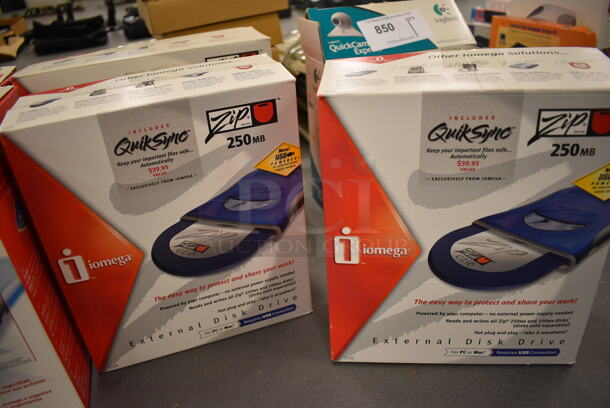 6 BRAND NEW IN BOX! Zip 250 MB External Disk Drive. 6 Times Your Bid! (south basement 019) - Image 5 of 6