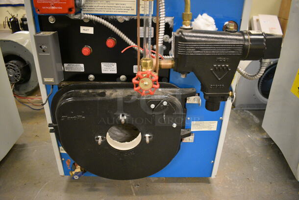 Slant Fin Model TR-30 PZT Metal Oil Fired Cast Iron Boiler. 134,000 BTU. 25x27x42. (north basement 004) - Image 7 of 7