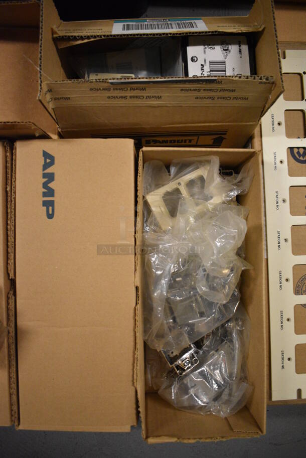ALL ONE MONEY! Lot of Various Items Including Metal and Poly Pieces! (south basement 012) - Image 3 of 5