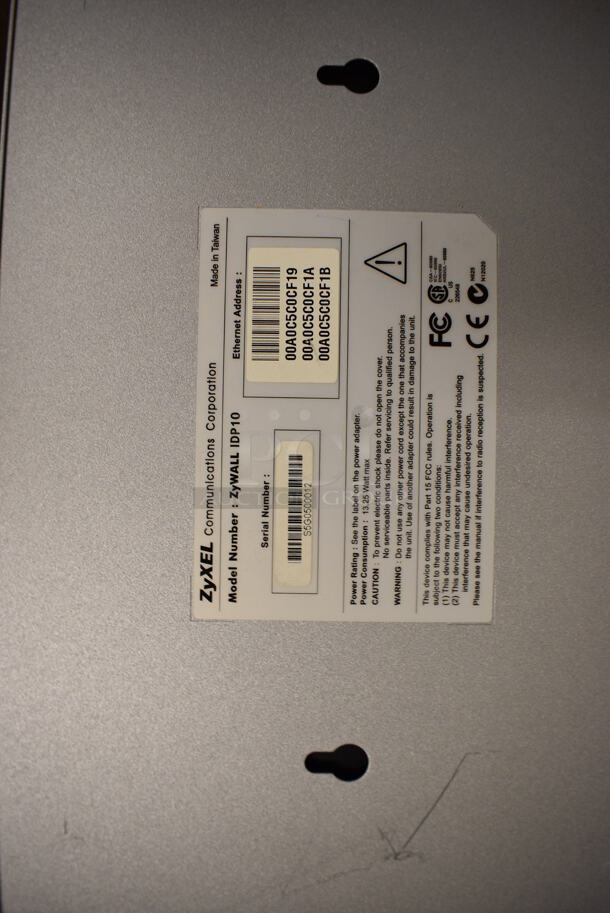 6 ZyXel ZyWall IDP 10 Internet Security Appliances. 19x7x2. 6 Times Your Bid! (room 204) - Image 4 of 5