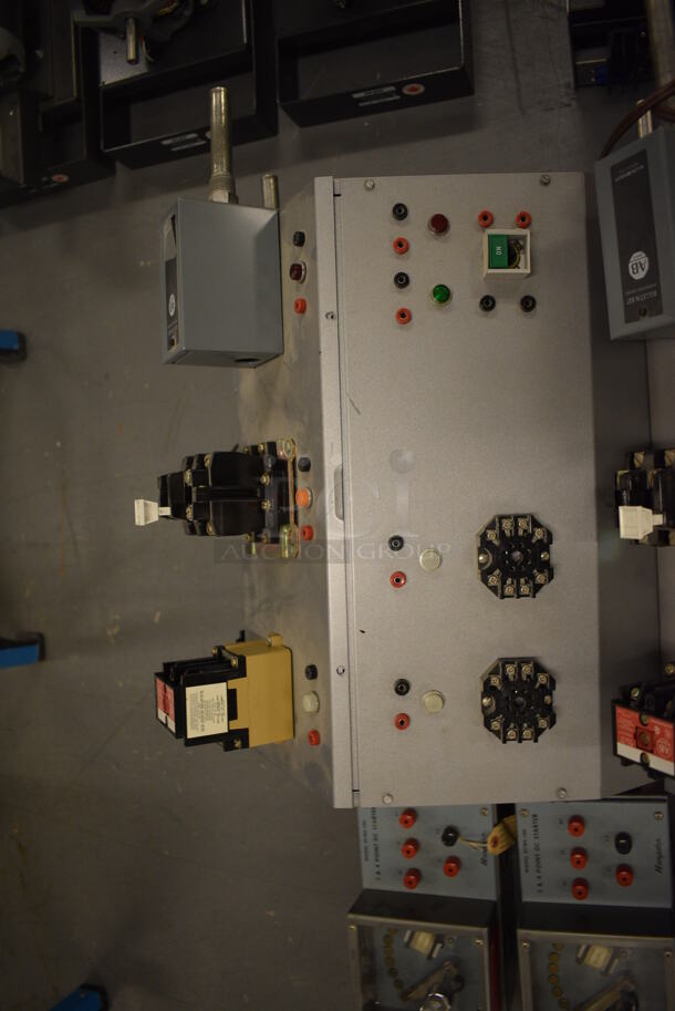 5 Allen Bradley Metal Electronic Units. 22x10.5x13.5. 5 Times Your Bid! (south basement 019) - Image 3 of 6