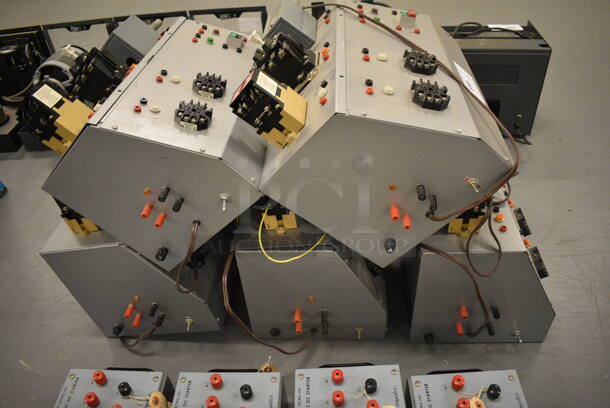 5 Allen Bradley Metal Electronic Units. 22x10.5x13.5. 5 Times Your Bid! (south basement 019) - Image 6 of 6