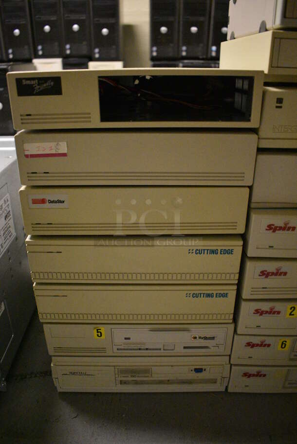 16 Various Cd Burner Units Including Cutting Edge, DataStor and Spin. Includes 10x10.5x2.5, 16 Times Your Bid! (south basement 012) - Image 3 of 7