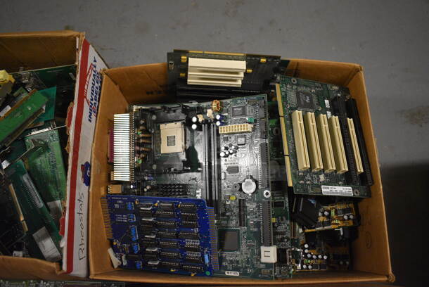 ALL ONE MONEY! Lot of 5 Boxes of Electronic Boards! (south basement 012) - Image 5 of 6