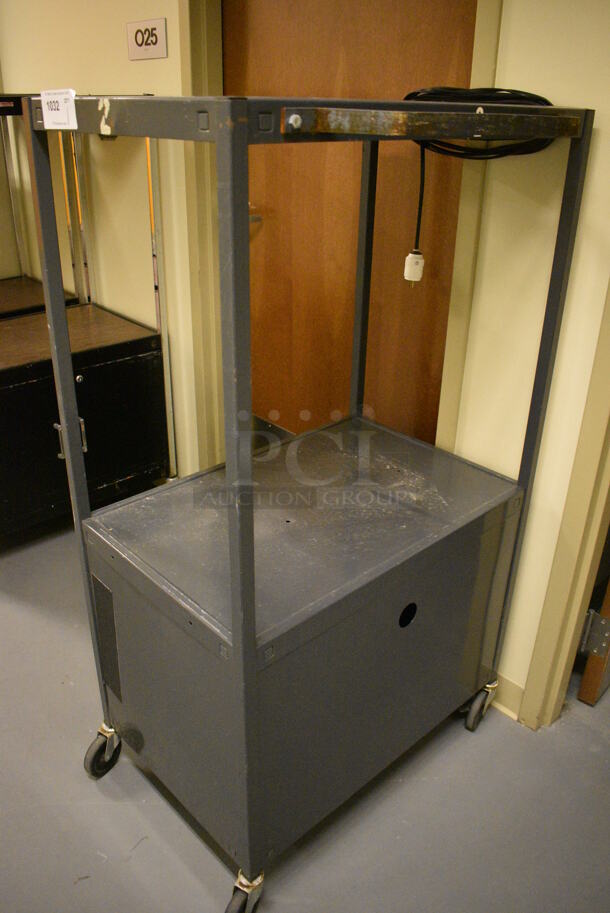 Gray Metal AV Cart on Commercial Casters. 31x23x54. (south basement hallway by 022) - Image 3 of 4