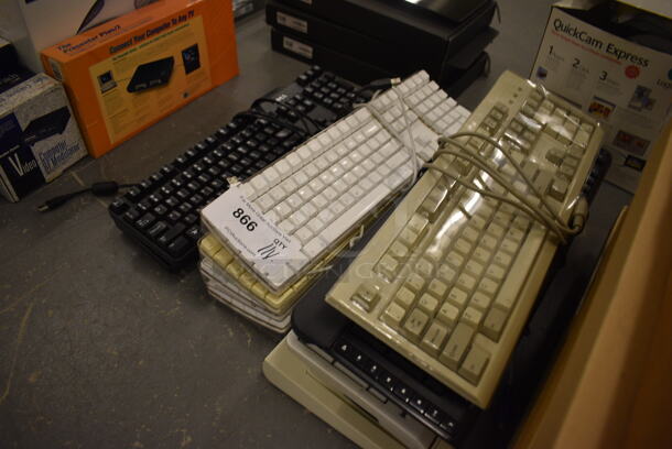 ALL ONE MONEY! Lot of 11 Various Keyboards! Includes 18x6.5x1. (south basement 019) - Image 3 of 4