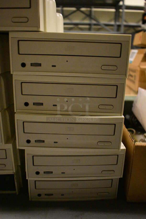 16 Various Drives. Includes 7x12x2. 16 Times Your Bid! (south basement 012) - Image 4 of 5