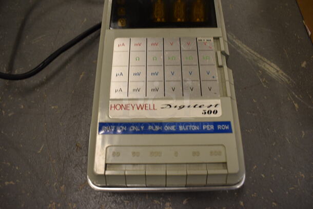 Honeywell Digitest 500 Unit. 5x9.5x3. (south basement 019) - Image 3 of 5