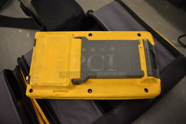 2 Flue Model DSP-100 LAN Cablemeter in Bag. 12x10x3.5. 2 Times Your Bid! (south basement 019) - Image 4 of 7