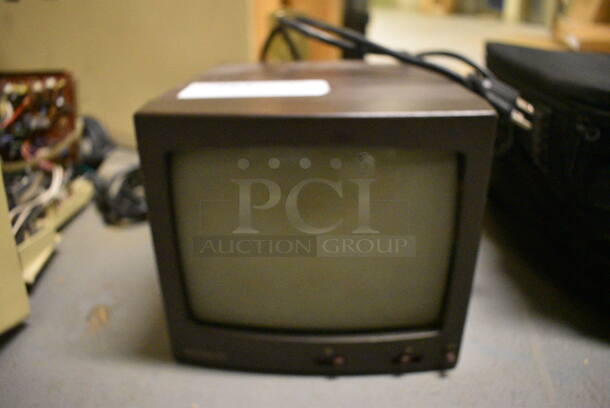 Burle Mdoel TC1909A Video Monitor. 8.5x10x7.5. (south basement 012)