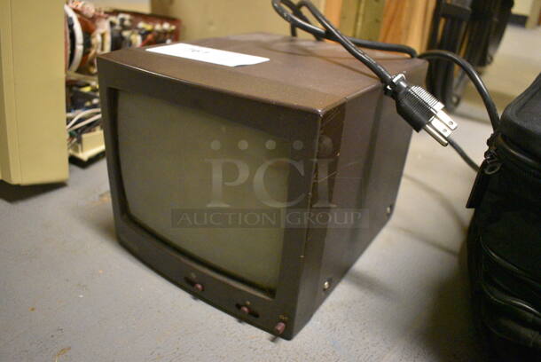 Burle Mdoel TC1909A Video Monitor. 8.5x10x7.5. (south basement 012) - Image 2 of 4