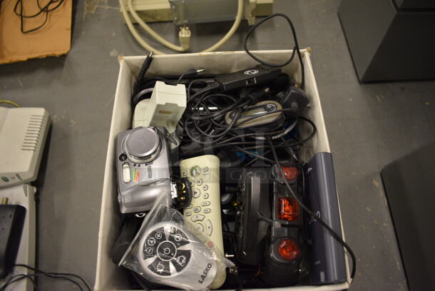 ALL ONE MONEY! Lot of Various Retro Electronics Including Controller, Phone and Walkman! (south basement 019) - Image 3 of 5