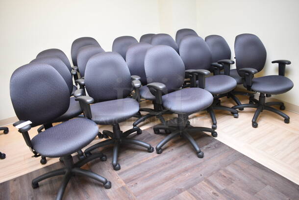 15 Office Chairs w/ Arm Rests on Casters. Includes 24x23x41. 15 Times Your Bid! (corridor outside 205) - Image 2 of 5