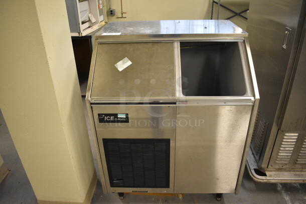 Ice O Matic Model EF250A32S Stainless Steel Commercial Self Contained Ice Machine. 115 Volts, 1 Phase. 32x28x41. (north basement 004e) 