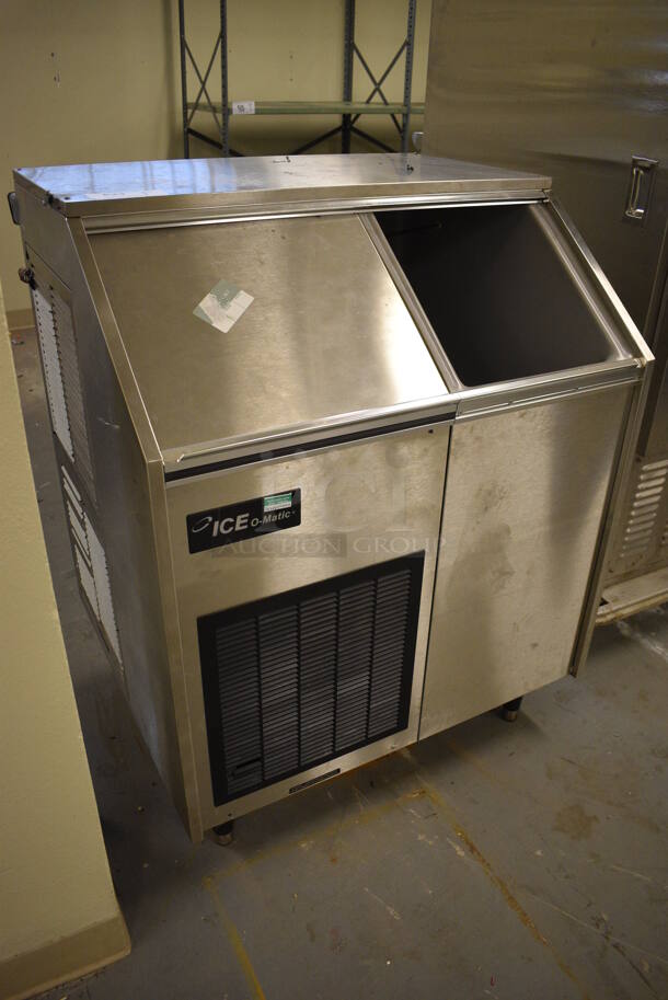 Ice O Matic Model EF250A32S Stainless Steel Commercial Self Contained Ice Machine. 115 Volts, 1 Phase. 32x28x41. (north basement 004e)  - Image 3 of 7
