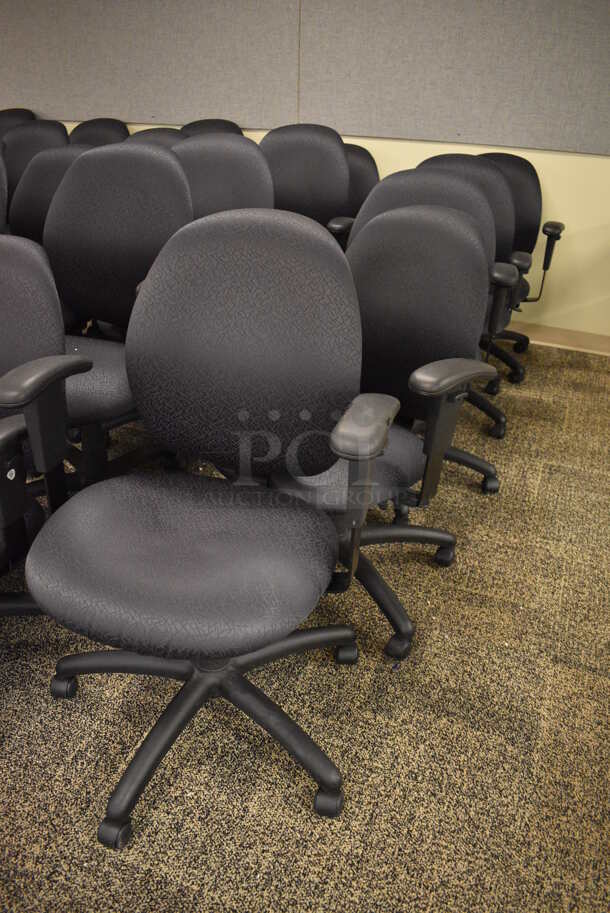 10 Office Chairs w/ Arm Rests on Casters. 26x24x39. 10 Times Your Bid! (room 211) - Image 4 of 4