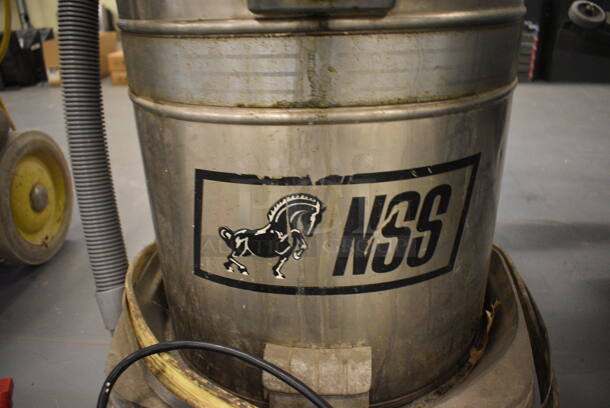 NSS Model 6000 Ranger Floor Cleaner w/ Apa Automatic Battery Charger. 20x26x36. (south basement 019) - Image 4 of 6