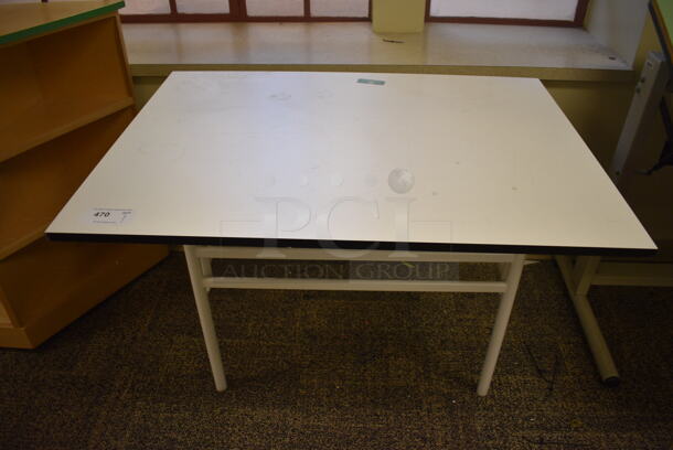 Table. 42x31x29.5. (room 211) - Image 1 of 3