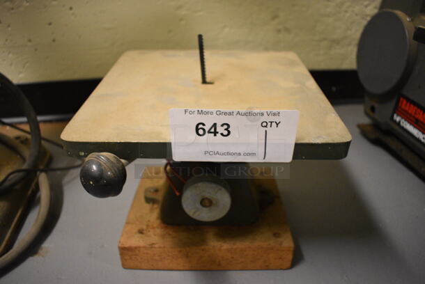 Countertop Saw. 10x10x10. (south basement 012) - Image 1 of 6