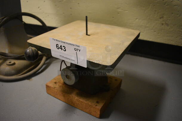 Countertop Saw. 10x10x10. (south basement 012) - Image 3 of 6