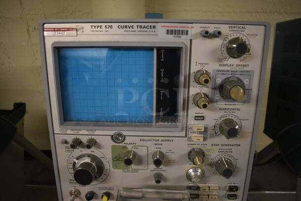Tektronix Type 576 Metal Curve Tracker on Cart w/ Commercial Casters. 18x28x48. (south basement 012) - Image 4 of 8