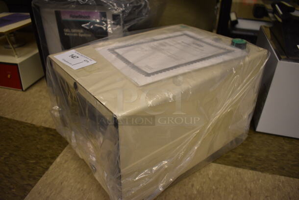 Bio-rad Gel Air Dryer. 115 Volts, 1 Phase. 12x17x11. (room 105) - Image 5 of 7