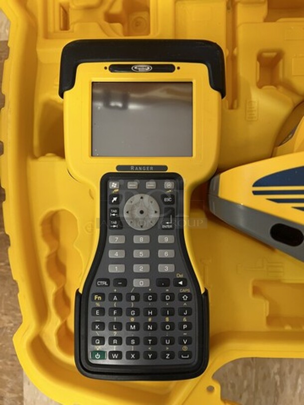 Trimble Spectra Surveying Set in Hard Case. 20x16x11. (room 122) - Image 2 of 9