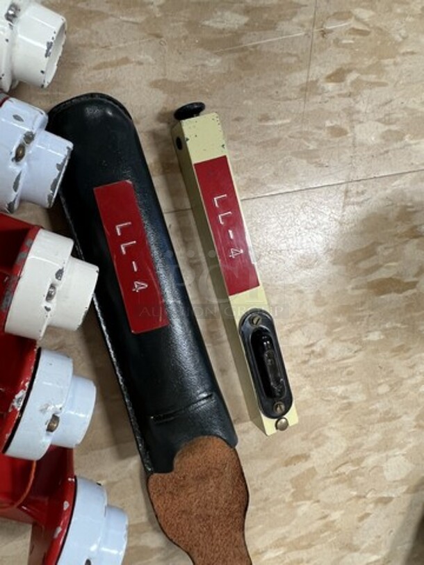 ALL ONE MONEY! Lot of 7 Poles! 5x1.5x2. (room 122) - Image 4 of 4