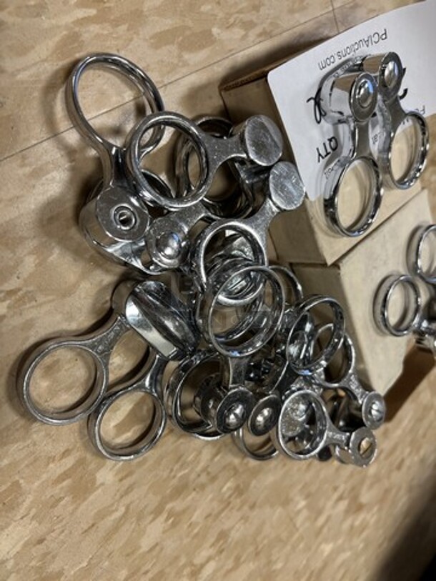 ALL ONE MONEY! Lot of Metal Pieces! 3x2.5x0.5. (room 122) - Image 4 of 4