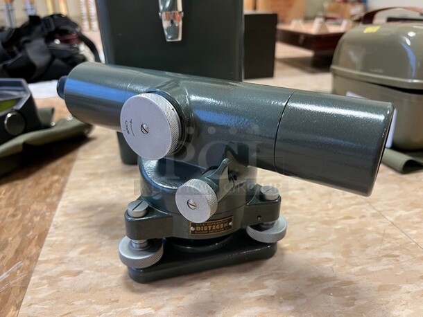 Hilger Watts Autoset Level in Hard Case. 6.5x6.5x13. (room 122) - Image 3 of 7