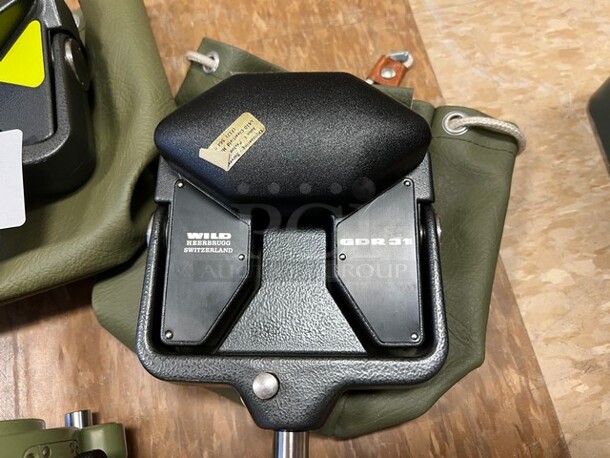 2 Wild GDR 31 Prism / Reflector. 5.5x5.5x12. 2 Times Your Bid! (room 122) - Image 5 of 5