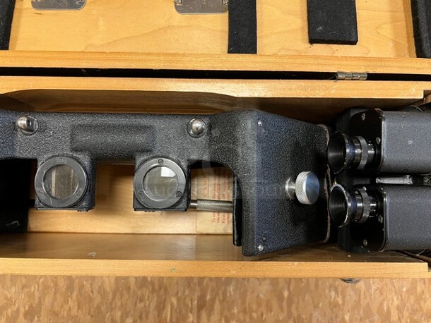 Black Metal Eye Instrument in Wooden Case. 19x5.5. (room 122) - Image 3 of 7