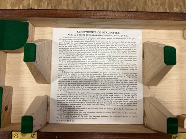 US Navy Stadimeter in Wooden Case. 12.5x7x6.5. (room 122) - Image 4 of 5