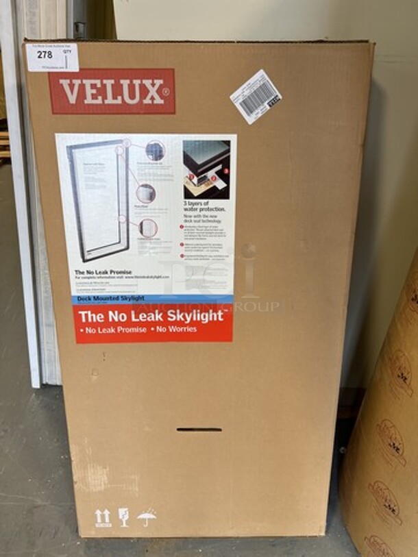 BRAND NEW IN BOX! Velux Skylight. (room 128)