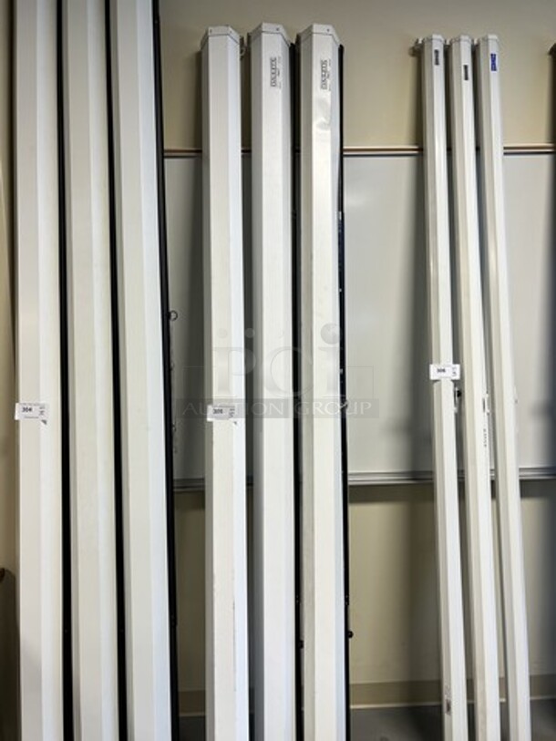 3 Da Lite Pull Down Projector Screens. 100", 3 Times Your Bid! (room 130) - Image 4 of 4
